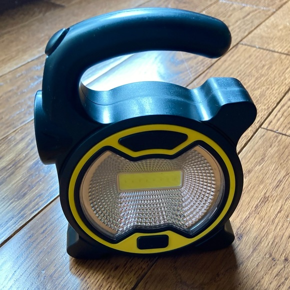 Work Light LED COB Portable 2 Way Standing Emergency Lite Battery Flashlight 6x4 - Picture 4 of 11